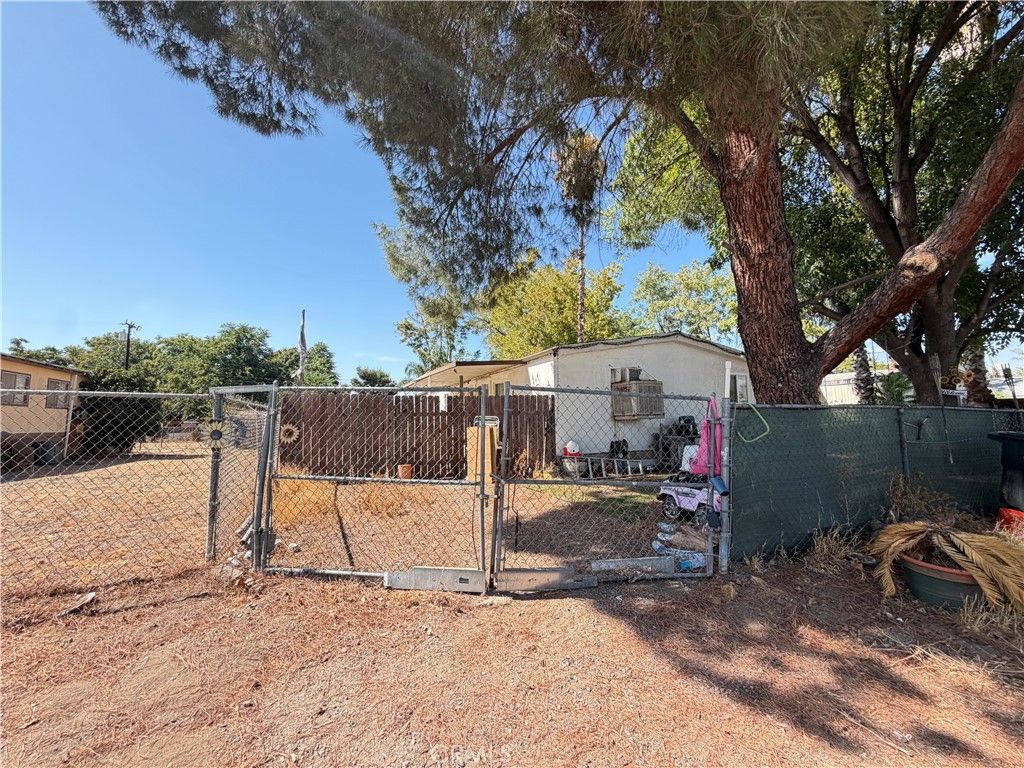 32845 Morrison Place, Lake Elsinore, CA 92530 — photo 2