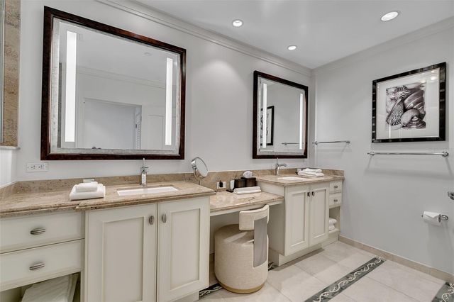 915 SEASIDE DRIVE 611, Sarasota, FL 34242