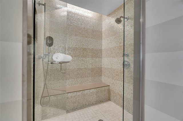 915 SEASIDE DRIVE 611, Sarasota, FL 34242