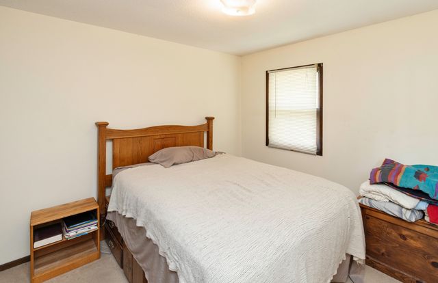 6409 & 6411 Forest Court, Windsor Heights, IA 50324