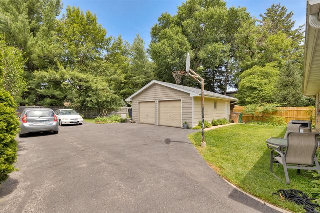 6409 & 6411 Forest Court, Windsor Heights, IA 50324