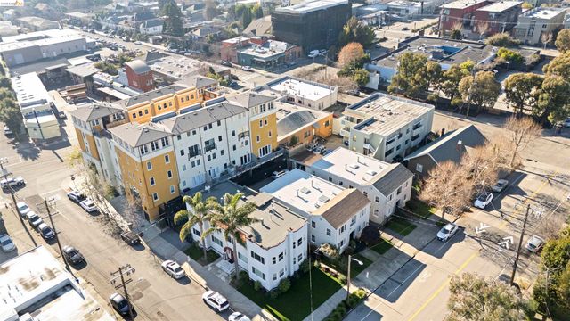 4045 Manila Ave, Oakland, CA 94609