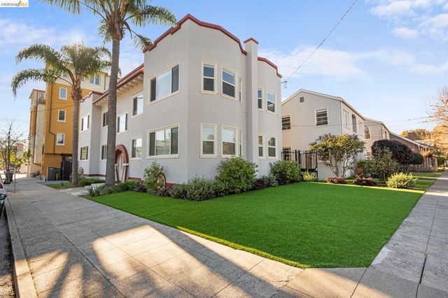 4045 Manila Ave, Oakland, CA 94609