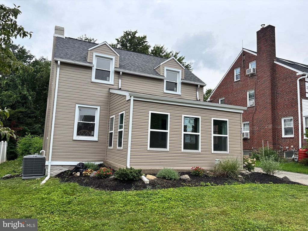 632 MERION AVE, Upper Darby, PA 19082