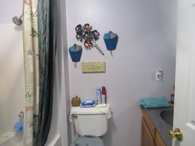 7210 Newkirk Road, Mountain Grove, MO 65711