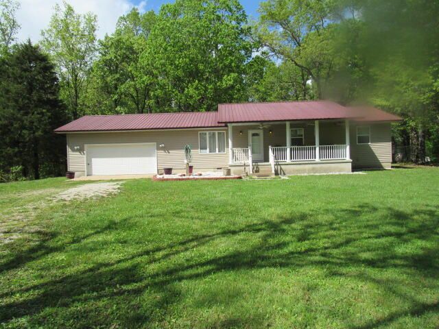 7210 Newkirk Road, Mountain Grove, MO 65711