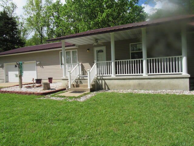 7210 Newkirk Road, Mountain Grove, MO 65711