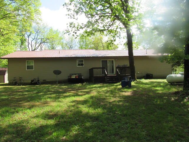 7210 Newkirk Road, Mountain Grove, MO 65711