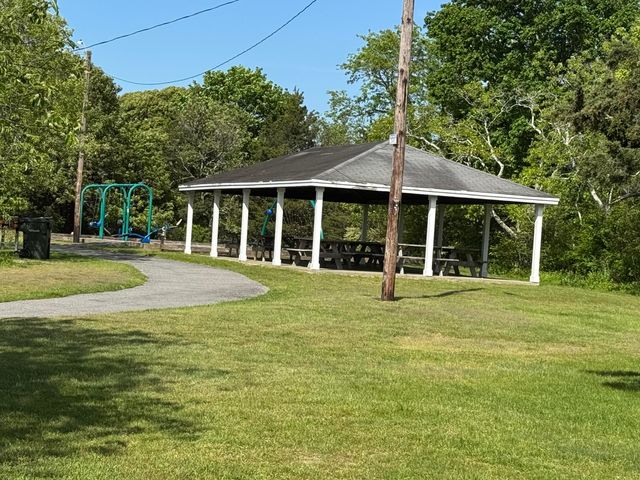 38 Mariners Lane, Yarmouth Port, MA 02675