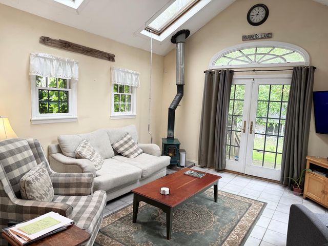 38 Mariners Lane, Yarmouth Port, MA 02675