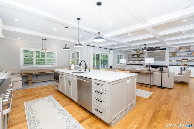 98 Ladd Road, Tolland, CT 06084