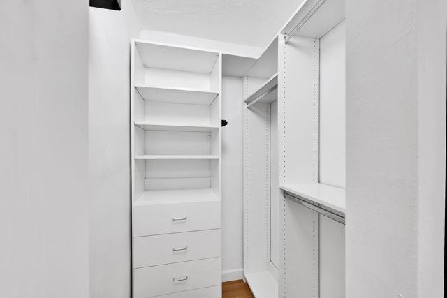 7100 NW 17th Street 217, Plantation, FL 33313