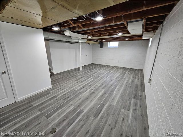2901 Hubbard Street, Dearborn, MI 48124