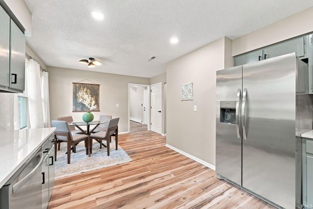 11122 Shalimar Drive, Fort Wayne, IN 46845