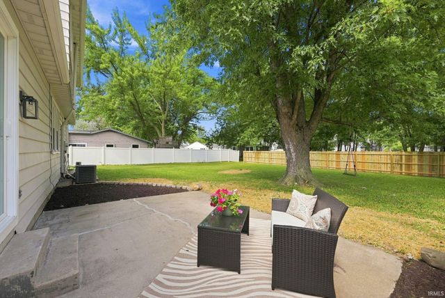 11122 Shalimar Drive, Fort Wayne, IN 46845