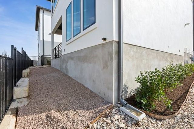 10 Maybury WAY, Lakeway, TX 78738