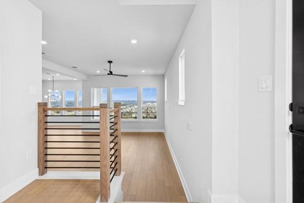 10 Maybury WAY, Lakeway, TX 78738