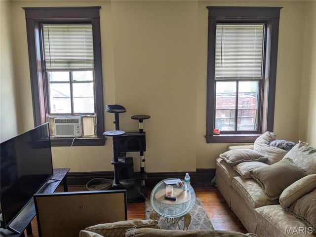 3744 Michigan Avenue, St Louis, MO 63118