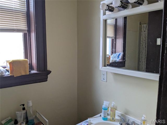 3744 Michigan Avenue, St Louis, MO 63118