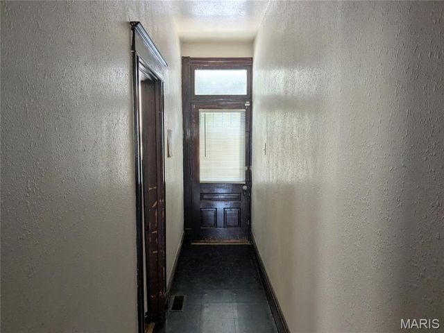 3744 Michigan Avenue, St Louis, MO 63118