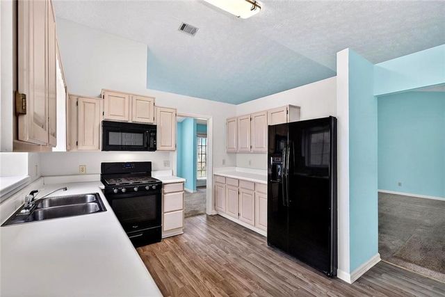4502 Legend Hollow Lane, Powder Springs, GA 30127