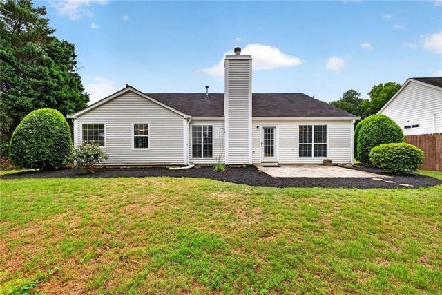 4502 Legend Hollow Lane, Powder Springs, GA 30127