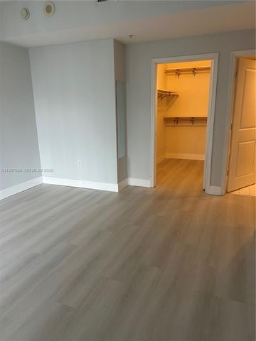 10 Aragon Ave 814, Coral Gables, FL 33134