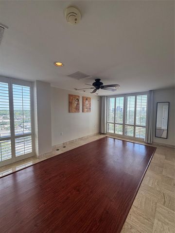 1111 Bering Drive 1205, Houston, TX 77057