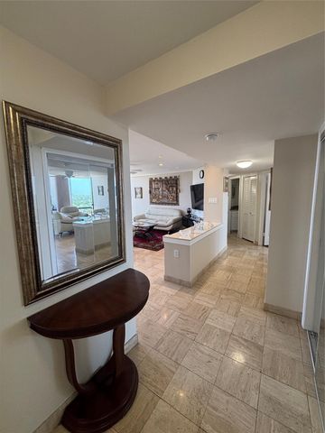 1111 Bering Drive 1205, Houston, TX 77057