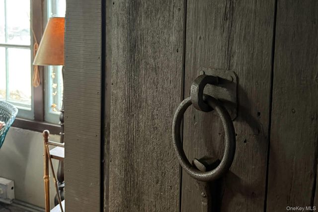 10 John Street, Southampton, NY 11968