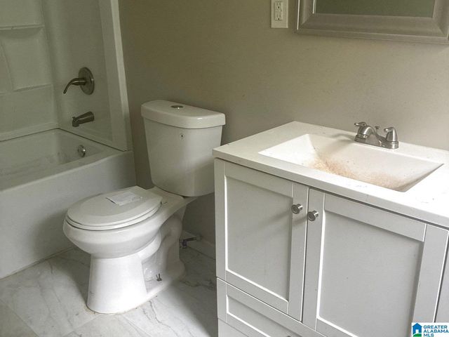 1705 5TH WAY NW, Center Point, AL 35215