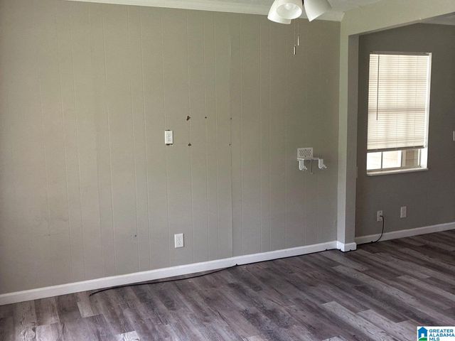 1705 5TH WAY NW, Center Point, AL 35215