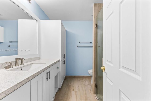 9811 SW 135th Ave, Miami, FL 33186