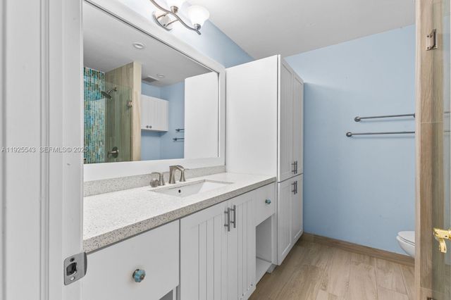 9811 SW 135th Ave, Miami, FL 33186