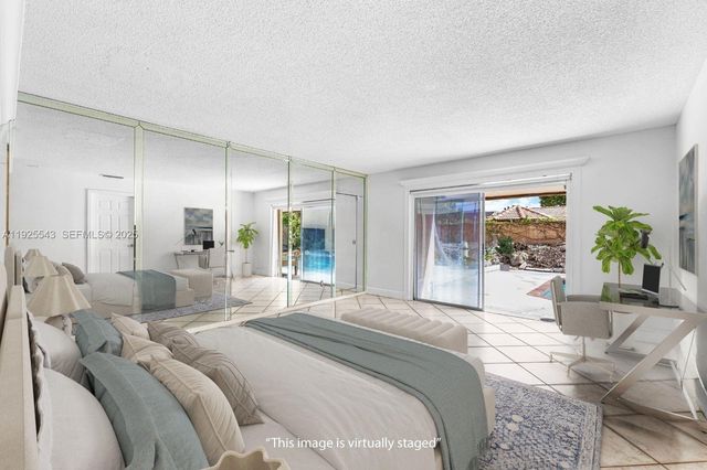 9811 SW 135th Ave, Miami, FL 33186