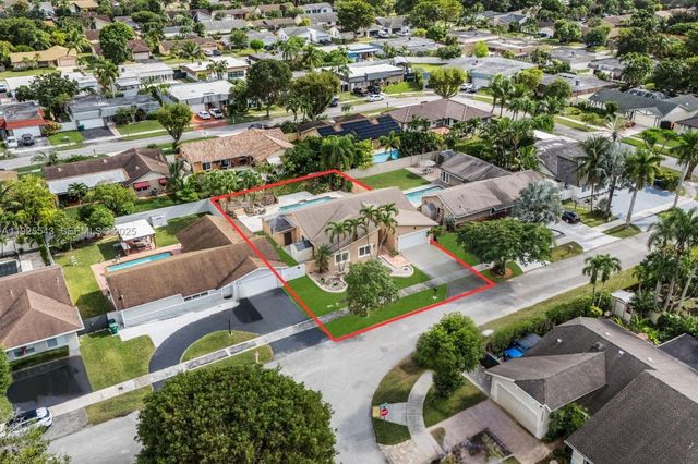 9811 SW 135th Ave, Miami, FL 33186