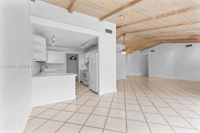 9811 SW 135th Ave, Miami, FL 33186