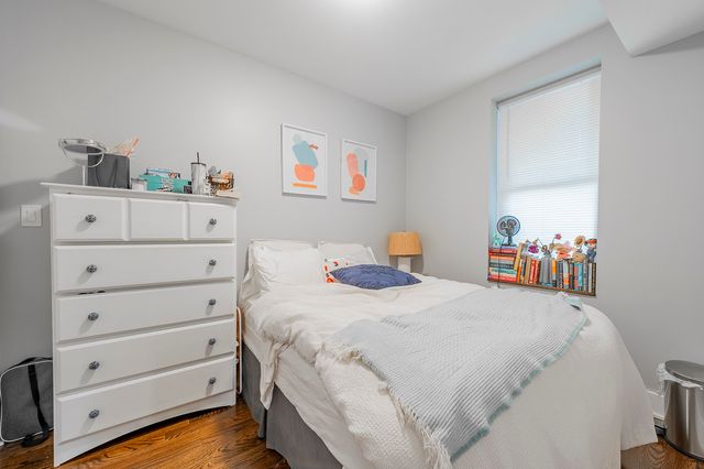 1640 W Blackhawk Street 2, Chicago, IL 60622