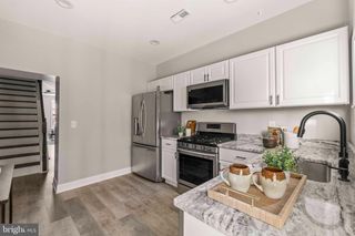 829 W BARRE, Baltimore, MD 21230