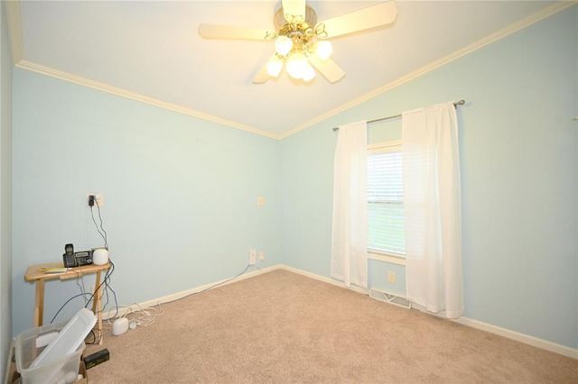 5005 NW Merrimac Avenue, Riverside, MO 64150