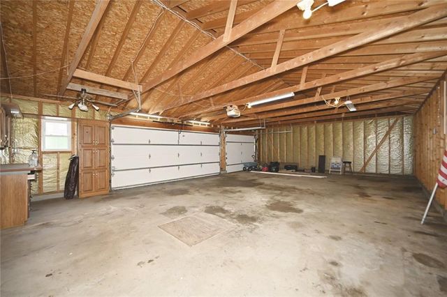 5005 NW Merrimac Avenue, Riverside, MO 64150