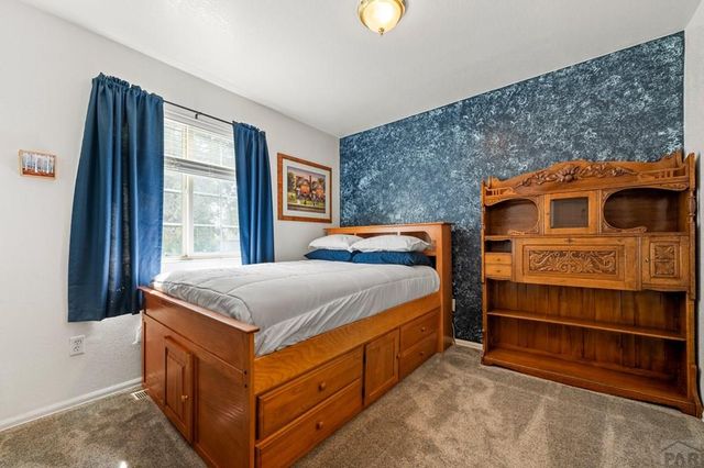 565 S Hook Dr, Pueblo West, CO 81007