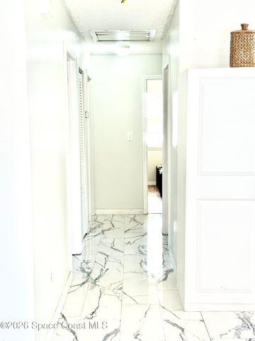 885 Taluga Avenue SE, Palm Bay, FL 32909