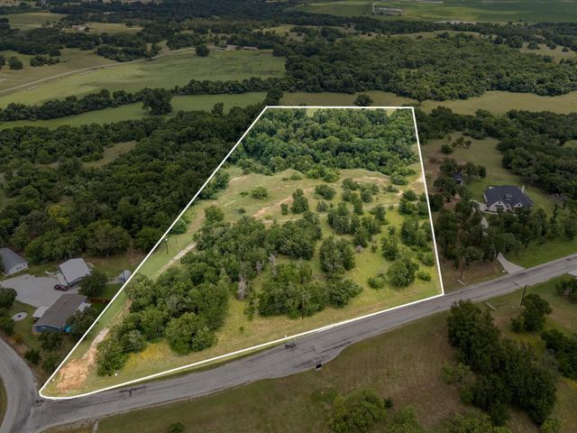 115 Pecan Grove Drive, Boyd, TX 76023