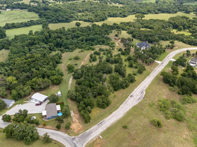 115 Pecan Grove Drive, Boyd, TX 76023