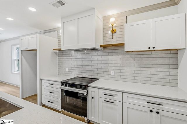 597 Farley Avenue, Spartanburg, SC 29301