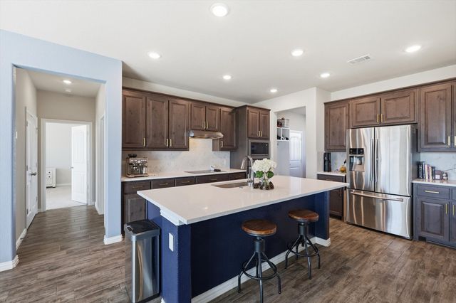 6901 Scarlett Way, Godley, TX 76044