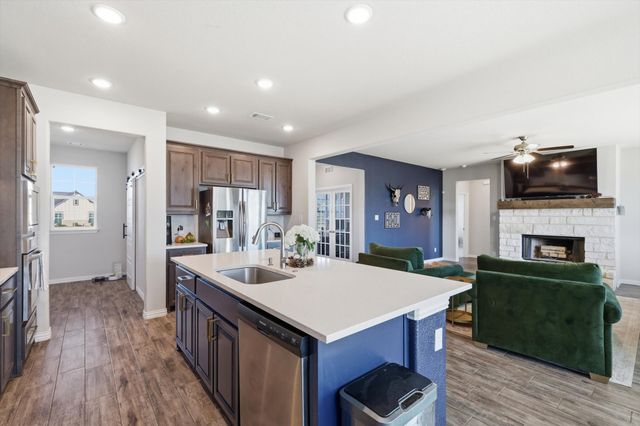 6901 Scarlett Way, Godley, TX 76044