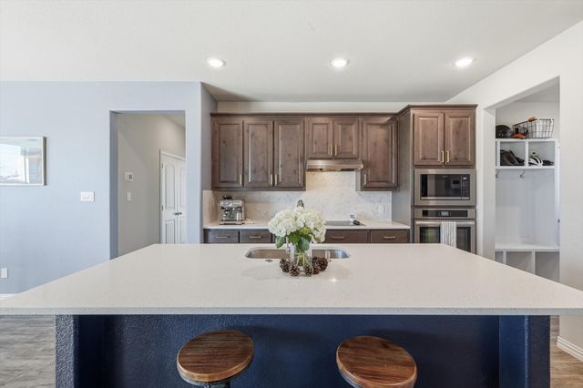 6901 Scarlett Way, Godley, TX 76044