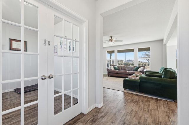 6901 Scarlett Way, Godley, TX 76044